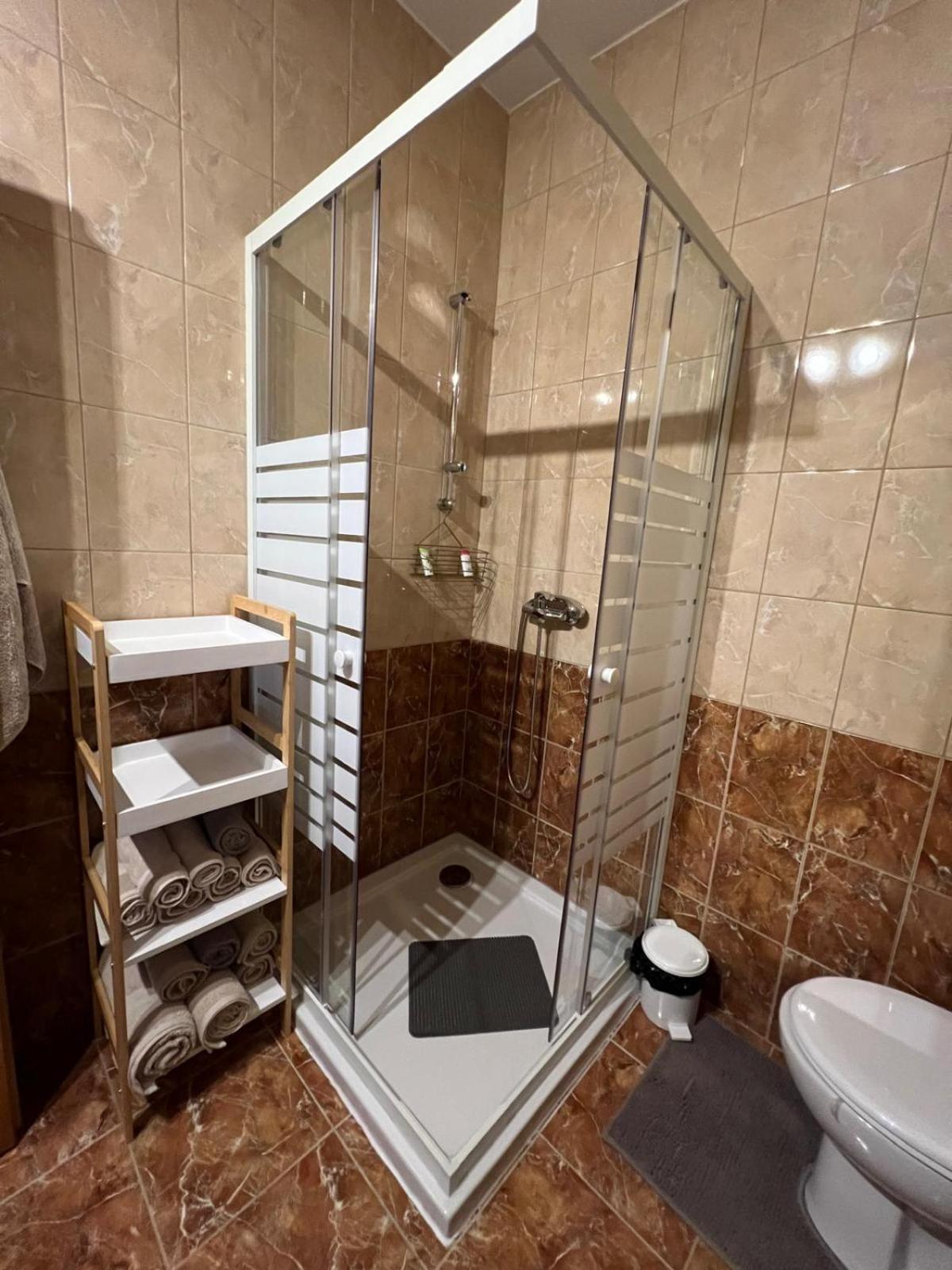 Centralpark Suites Marburgo Esterno foto